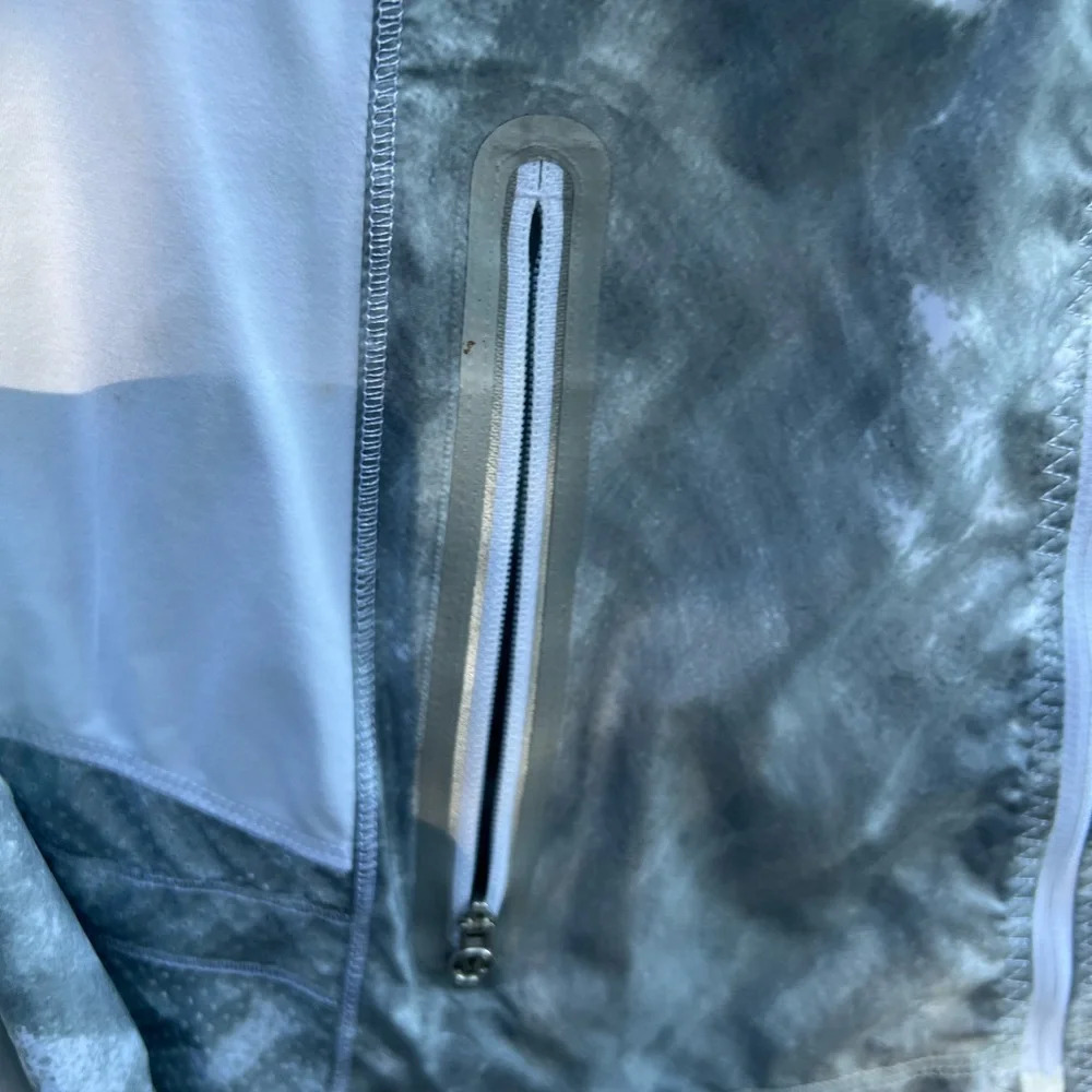 Lululemon Athletica Ski Jacket Gray Insulated Waterproof - Picture 8 of 12